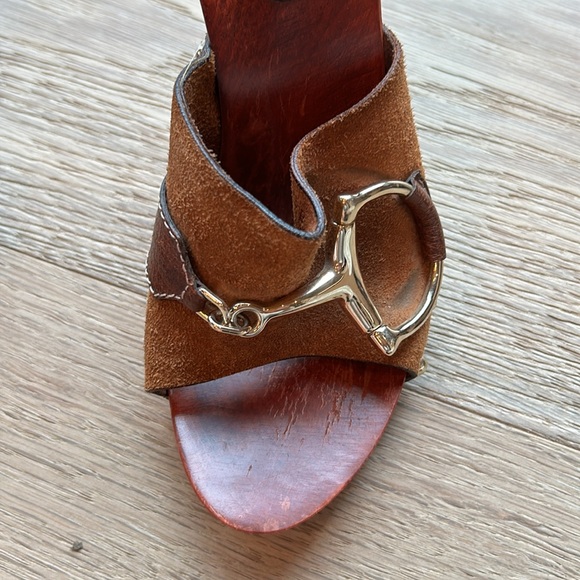 Brown suede, Gucci Horsebit slide clogs, Size 35 - Picture 9 of 14